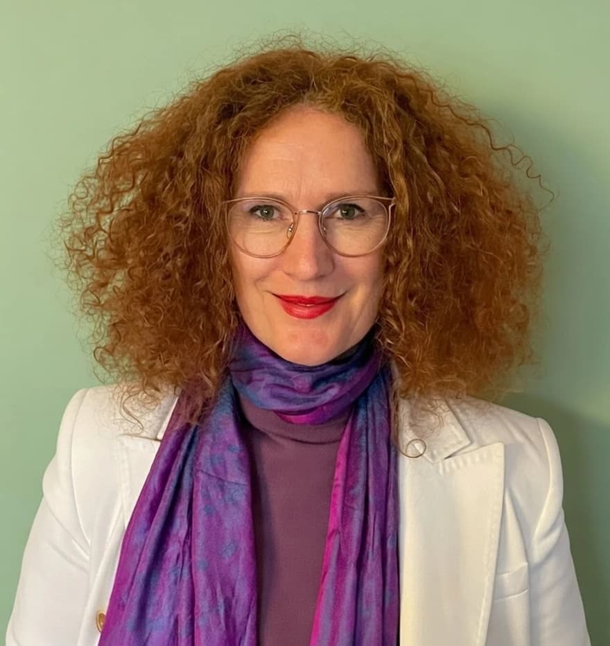 Portrait of Birgit Baumann, a state-licensed practitioner for psychotherapy in Bochum